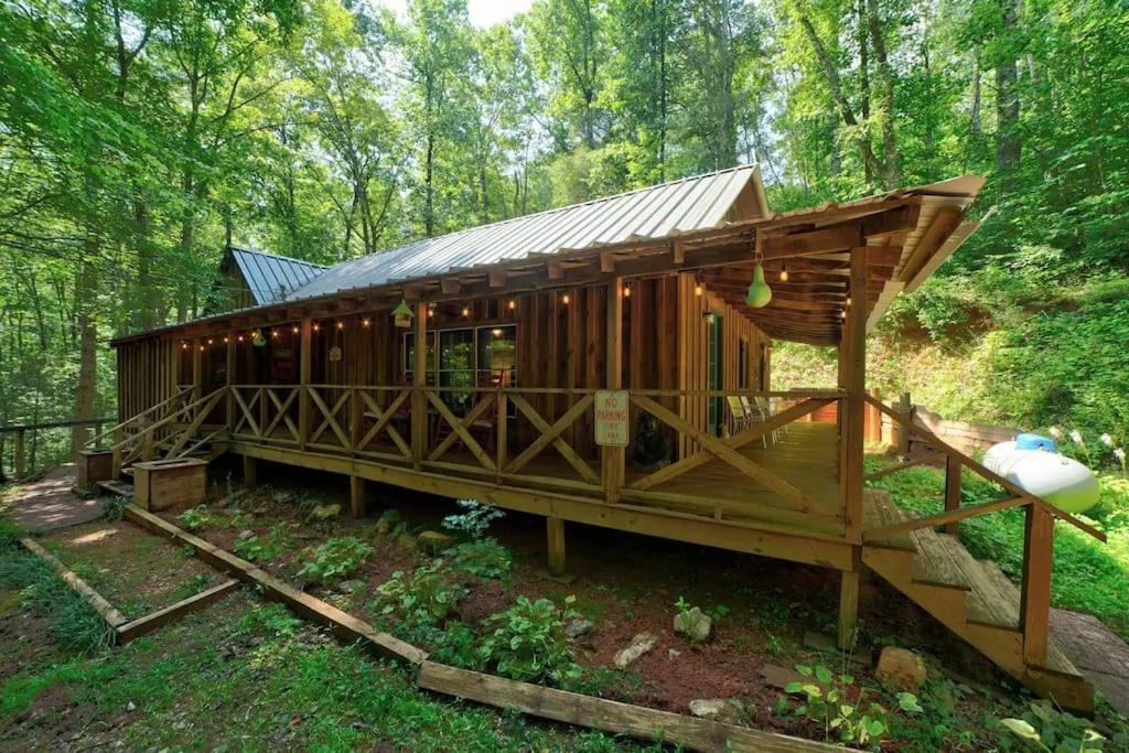 Bear Den Bungalow With Hot Tub Near Blue Ridge And Ellijay Eksteriør bilde